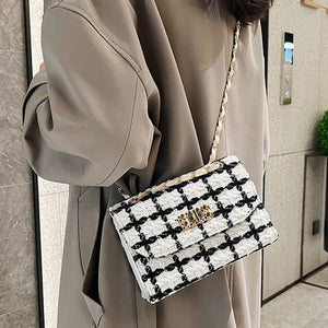 Fashionable woolen PU one shoulder bag with chain detail and compact structured silhouette for modern styling