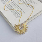 Lujayn Clavicle Necklace