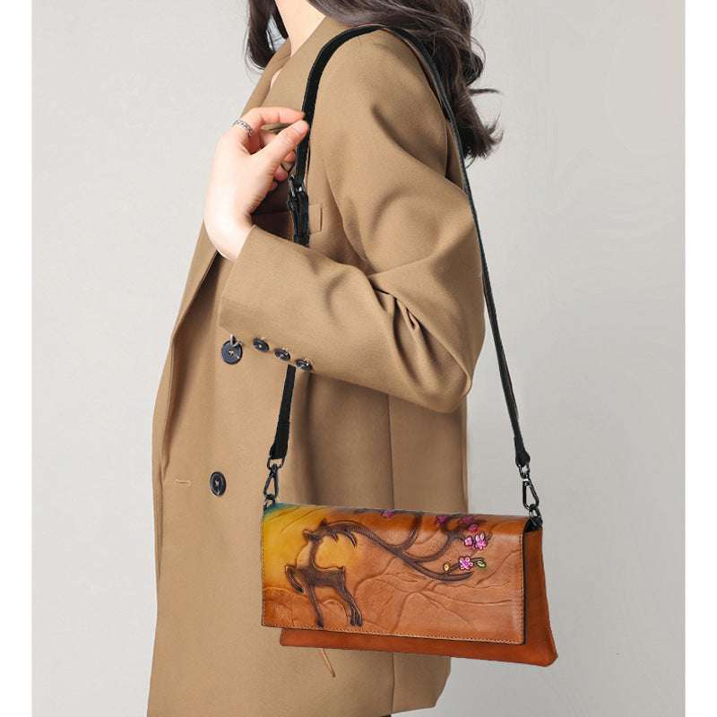 retro embossing clutch handbag