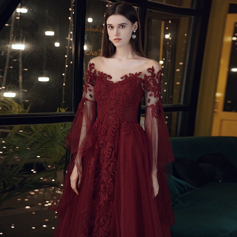 Valenne Lace Gown