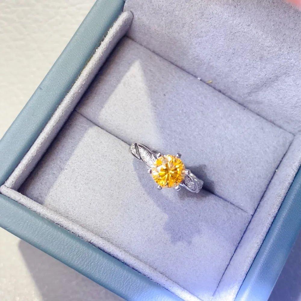 Argent Amber Moissanite Ring