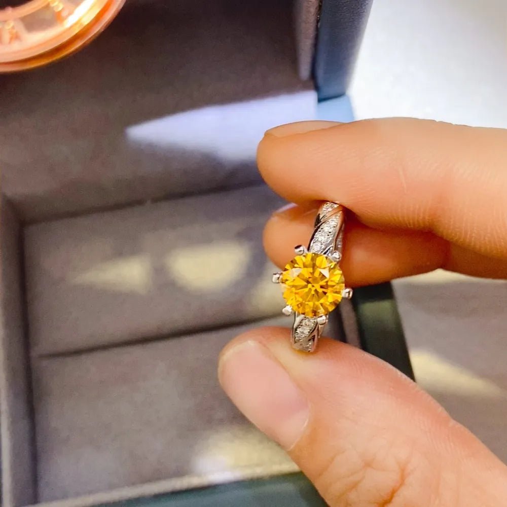 Argent Amber Moissanite Ring