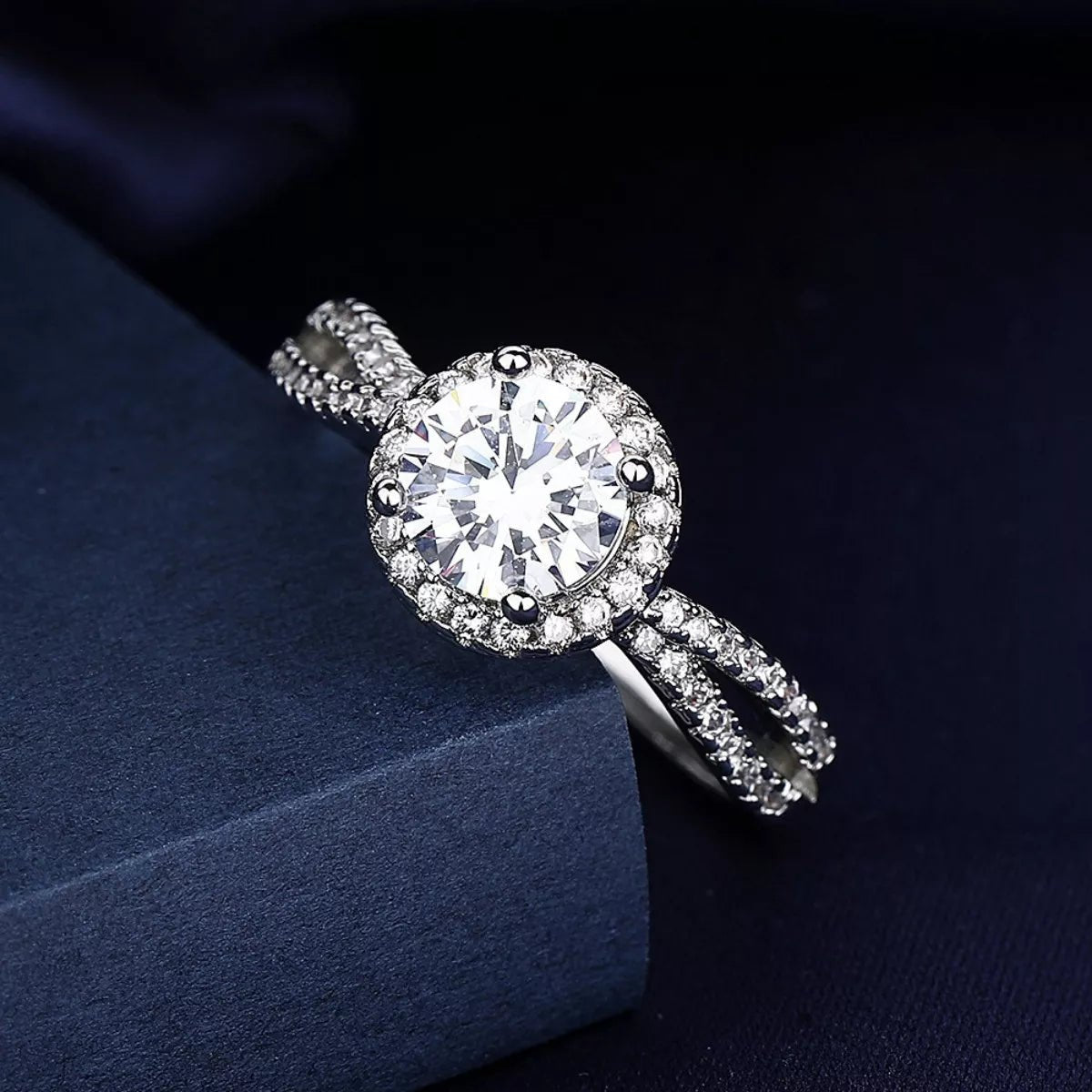 Sterling silver moissanite ring with brilliant center stone